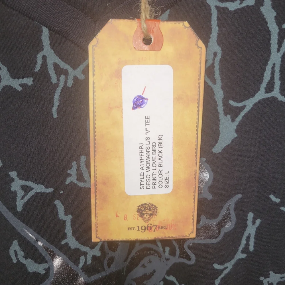 Ed Hardy Women's Long Sleeve Top Size Large  MADE IN USA - Picture 4 of 10